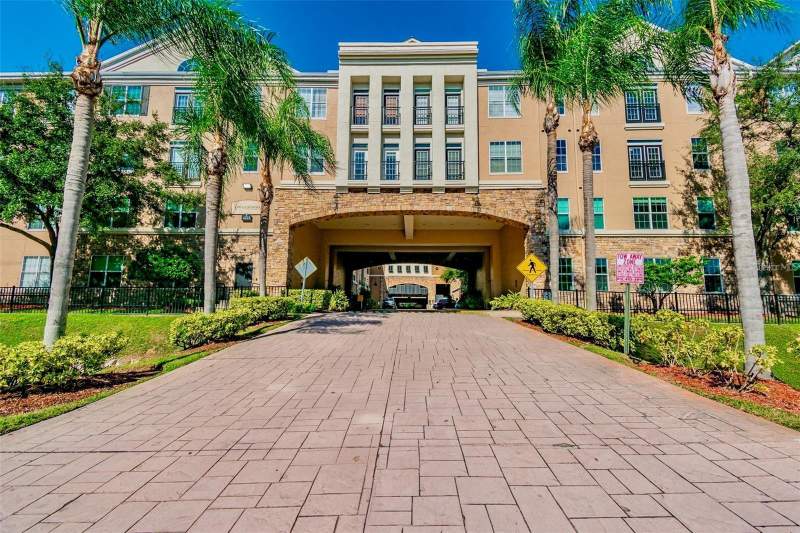 4221 W SPRUCE STREET #2323 home for sale in Villa Sonoma