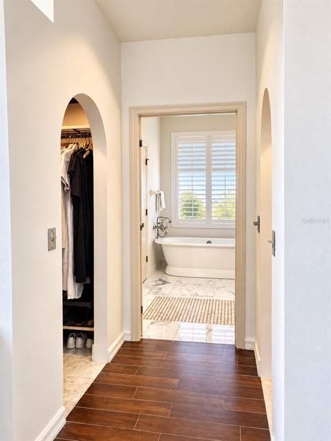 4106 Hearthstone Drive, Sarasota FL - photo 20 of 32
