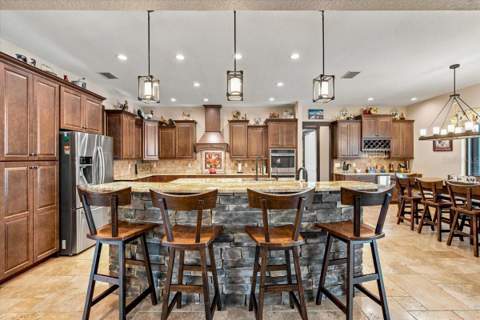 408 Hawk Talon Drive, Lithia FL - photo 11 of 59