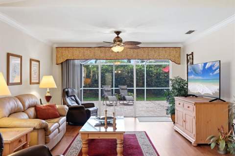 7621 Quinto Drive, Sarasota FL - photo 11 of 84