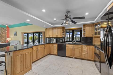 313 SE 6th Street, Cape Coral FL - photo 9 of 49