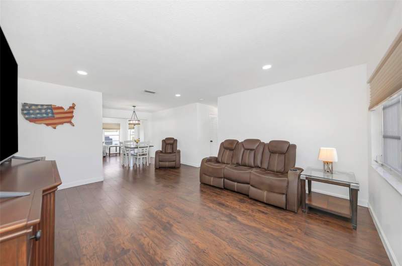 2 bedroom Single Family Residence at 4488 100th Avenue, Mainlands Of Tamarac By The Gulf Two Condo, Pinellas Park — photo 4