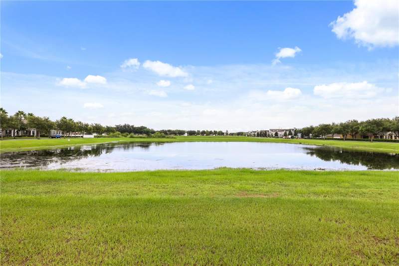 4 bedroom Townhouse at 7668 Fairgrove Avenue, Windermere Sound Ph 2, Windermere — photo 5