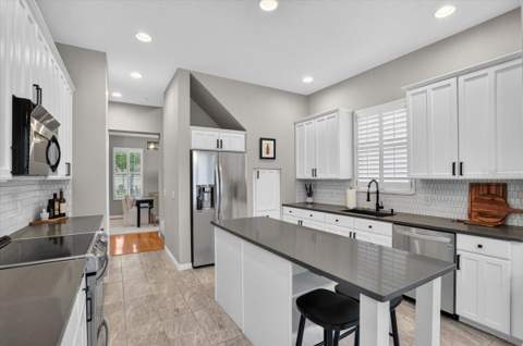 9830 W Park Village Drive, Tampa FL - photo 21 of 71