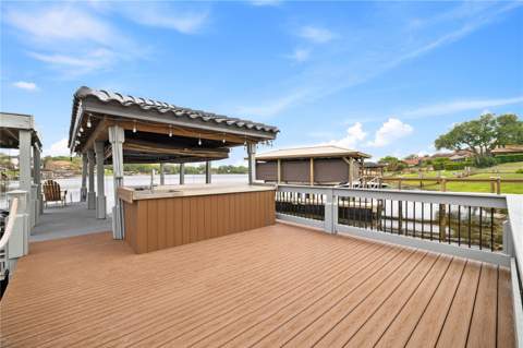 812 Johns Point Drive, Oakland FL - photo 9 of 78