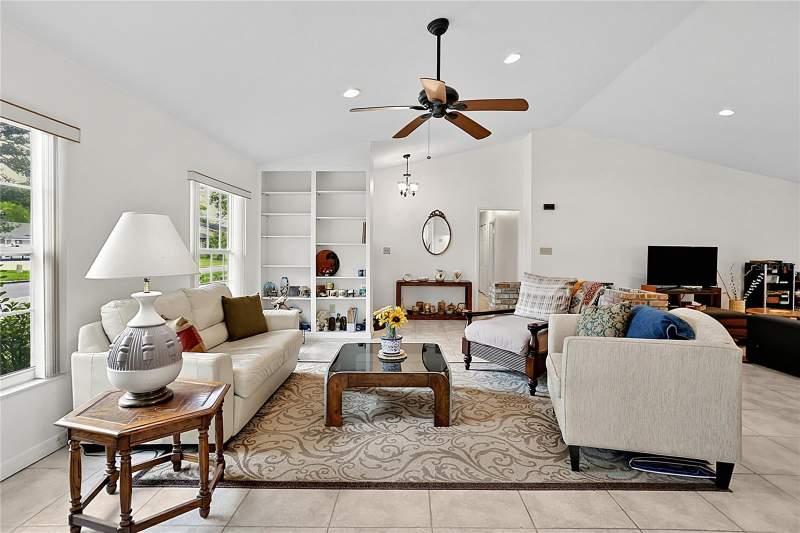 4 bedroom Single Family Residence at 550 Arapaho Trail, Dommerich Estates 1st Add, Maitland — photo 5