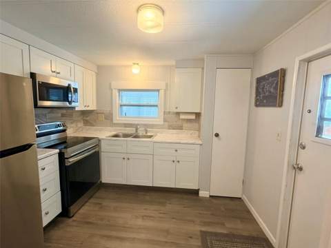 2191 Ca D Oro Drive #38, Sarasota FL - photo 6 of 29