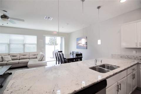 5159 Adelaide Drive, Kissimmee FL - photo 7 of 35