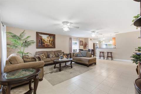 15544 Florida Breeze Loop, Wimauma FL - photo 15 of 40