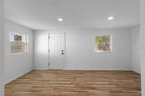 6146 Dahlia Drive, Orlando FL - photo 12 of 27