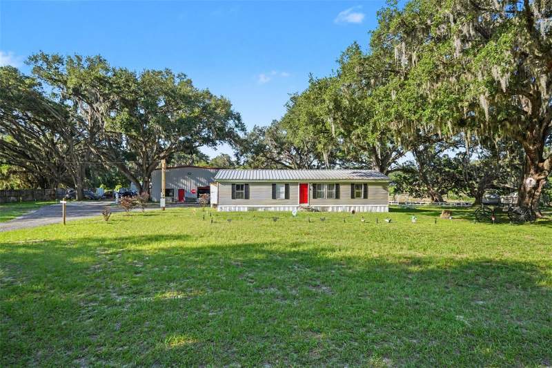 3 bedroom Manufactured Home at 12709 Chihuahua Court, Serenity Oaks Platted Sub, Thonotosassa — photo 2