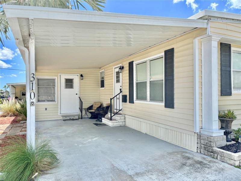 1 bedroom Manufactured Home at 310 Mount Piney Avenue #266, Mobel Americana Mobile Home Park Unrec, St Petersburg — photo 3
