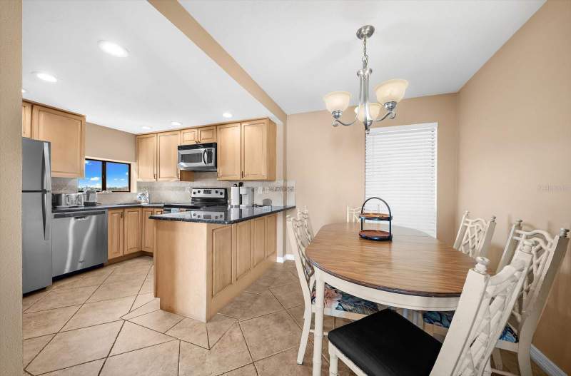 1 bedroom Condominium at 6157 Midnight Pass Road #E75, Bay Oaks, Sarasota — photo 5
