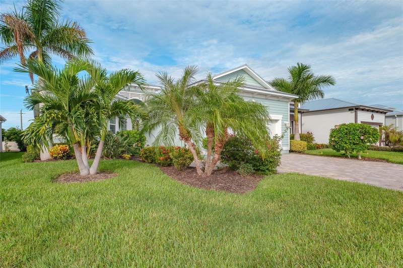3 bedroom Single Family Residence at 10406 Coquina Court, Coral Caye, Placida — photo 2