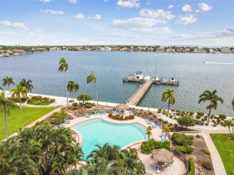 5130 Brittany Drive #604, St Petersburg FL - photo 18 of 49