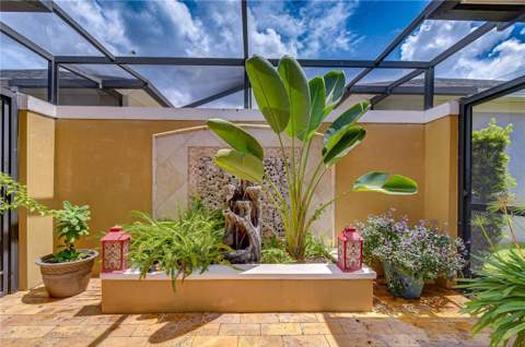 6806 Muncaster Court, Tampa FL - photo 9 of 78