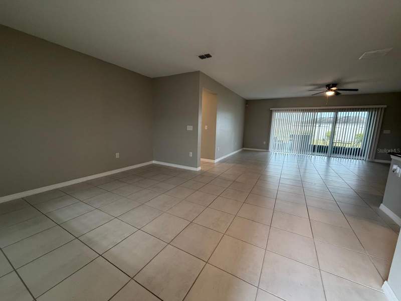 4 bedroom Single Family Residence at 331 Quarry Rock Circle, Stepping Stone, Kissimmee — photo 5