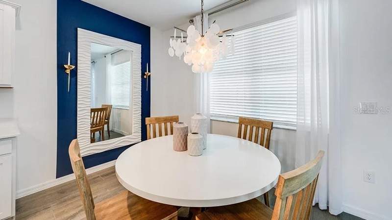 4 bedroom Single Family Residence at 3613 Ambersweet Crossing, Rye Ranch Ph Ia1 & Ia2, Parrish — photo 5