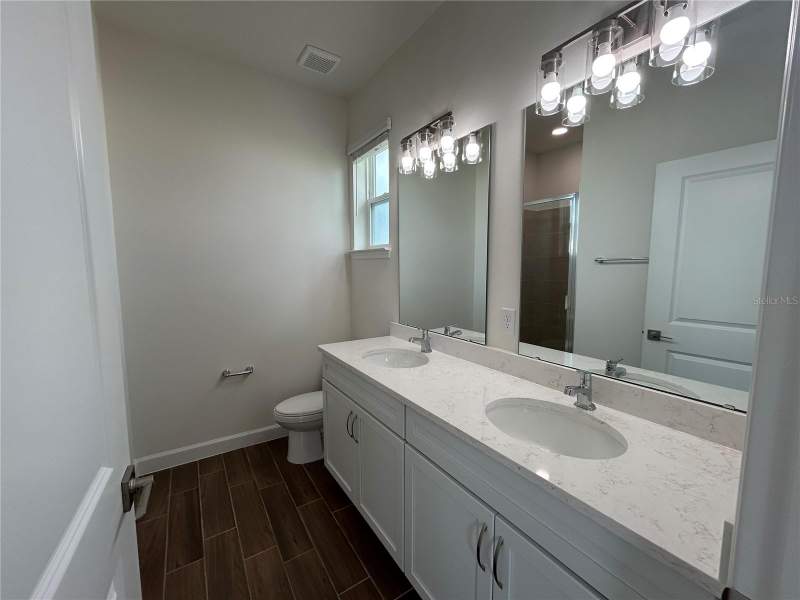 2 bedroom Single Family Residence at 12033 Lakeshore Way, Lakeshore, Oxford — photo 5