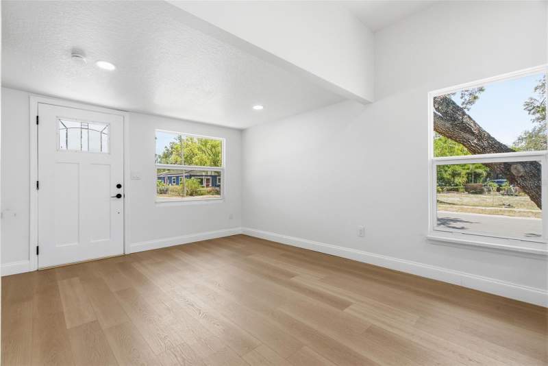 4 bedroom Single Family Residence at 1700 Scranton Street, Palmway, St Petersburg — photo 5