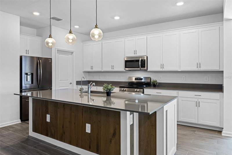 4 bedroom Single Family Residence at 2527 Runners Circle, Wellness Ridge, Clermont — photo 3