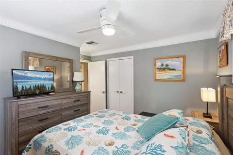13502 Country Club Drive, Tavares FL - photo 21 of 45