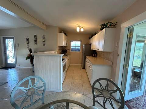 123 Poinsettia Circle, Port Charlotte FL - photo 11 of 90