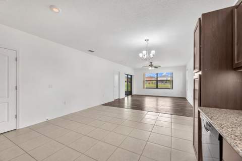 5148 Brickwood Rise Drive, Wimauma FL - photo 6 of 36