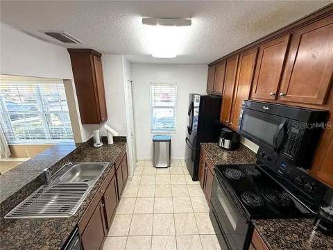 3858 Island Way, St Petersburg FL - photo 7 of 20