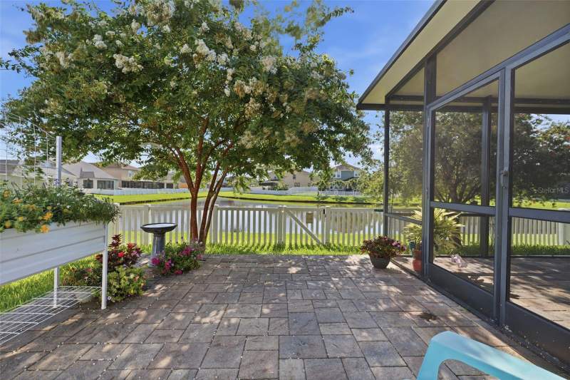 3 bedroom Single Family Residence at 11767 Lake Boulevard, Villages/Trinity Lakes, New Port Richey — photo 3