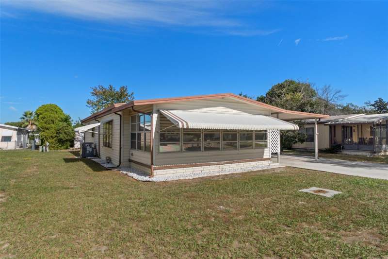 2 bedroom Manufactured Home at 8489 Fleetway Avenue, Brookridge Comm, Brooksville — photo 2