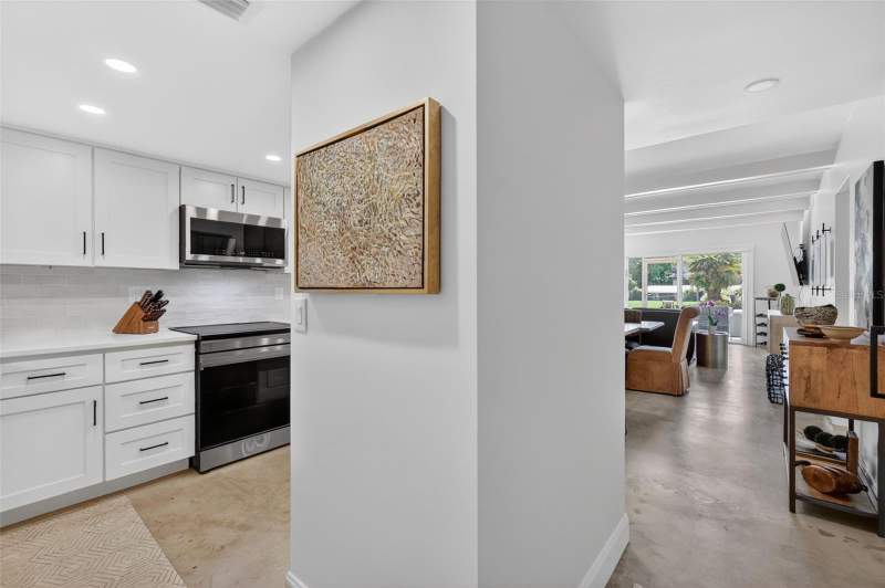 2 bedroom Condominium at 101 N Grandview Street #1, Mount Dora Southern Oaks Condo, Mount Dora — photo 4