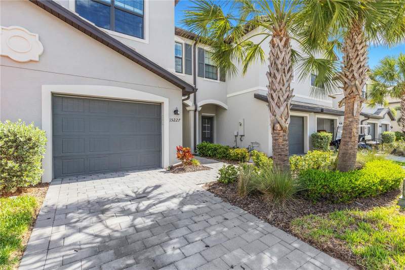 3 bedroom Townhouse at 15227 Sunny Day Drive, Lorraine Lakes Ph Iia, Bradenton — photo 1