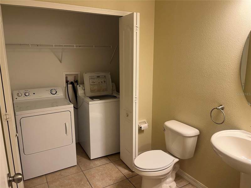 2 bedroom Townhouse at 228 Carina Circle, Amberlee Twnhms, Sanford — photo 4