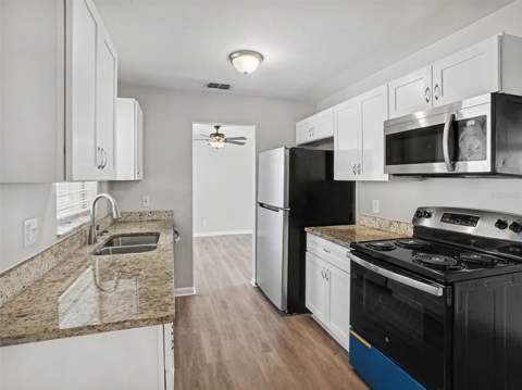 555 Thomas Jefferson Way, Orlando FL - photo 11 of 17