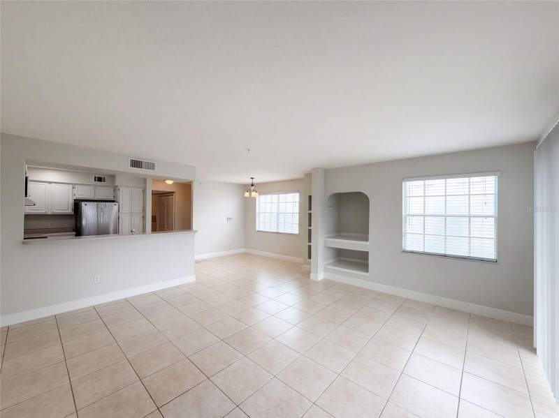 2 bedroom Condominium at 13838 Fairway Island Drive #1411, Audubon Vls/Hunters Crk Condo, Orlando — photo 2