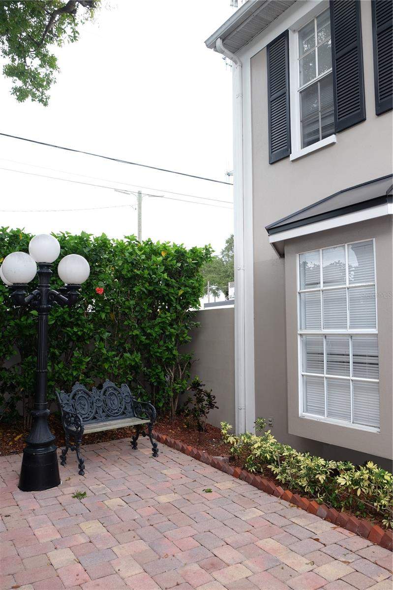 2 bedroom Condominium at 3015 W Cleveland Street #J, The Charleston A Condo, Tampa — photo 2