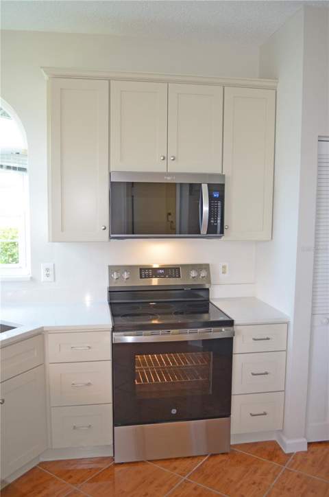 11333 Pink Blossom Court, Orlando FL - photo 11 of 47