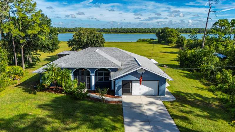 3 bedroom Single Family Residence at 2508 Tropicaire Boulevard, Terra Del Sol, North Port — photo 2