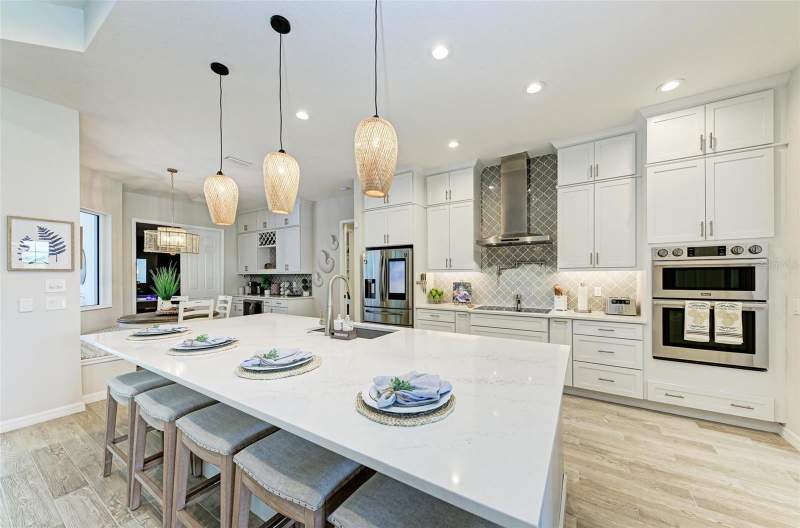 3 bedroom Single Family Residence at 8211 37th Avenue Circle, Palma Vista, Bradenton — photo 5