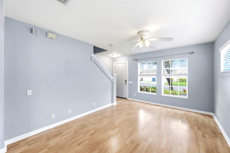 2 bedroom Townhouse at 8013 Boone Drive, Cumberland Trace, Largo — photo 5