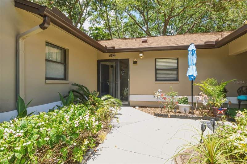 1696 NASH COURT home for sale in Braemoor Lake Villas