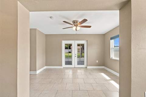 5441 113th Street, Seminole FL - photo 14 of 47