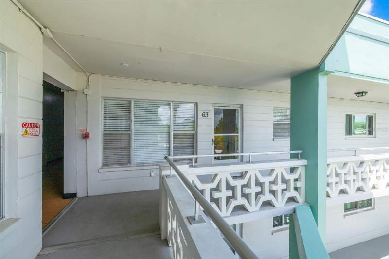 2 bedroom Condominium at 2455 Finlandia Lane #63, On Top Of The World, Clearwater — photo 3
