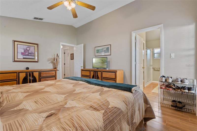 2 bedroom Single Family Residence at 25300 Hibiscus Street, Plantation At Leesburg Greentree, Leesburg — photo 5