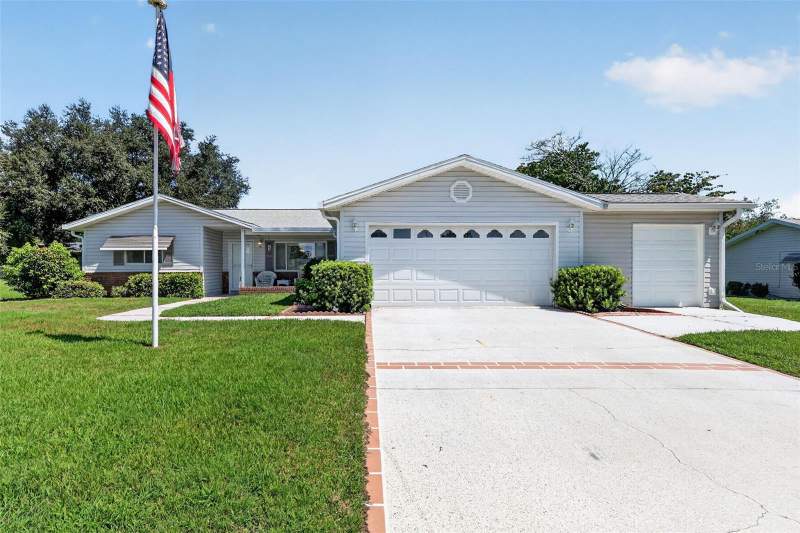 3 bedroom Single Family Residence at 10403 SE 177th Place, Spruce Creek South, Summerfield — photo 2