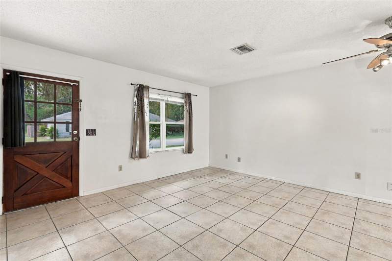 3 bedroom Single Family Residence at 711 Thistle Place, Wildwood, Winter Springs — photo 5