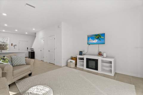 8780 Daybreak Street, Sarasota FL - photo 16 of 50