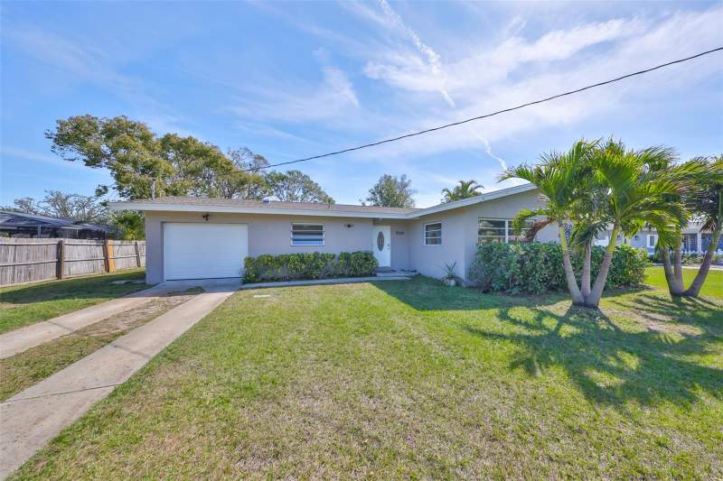 Anona HeightsHomes for Sale in Largo, FL