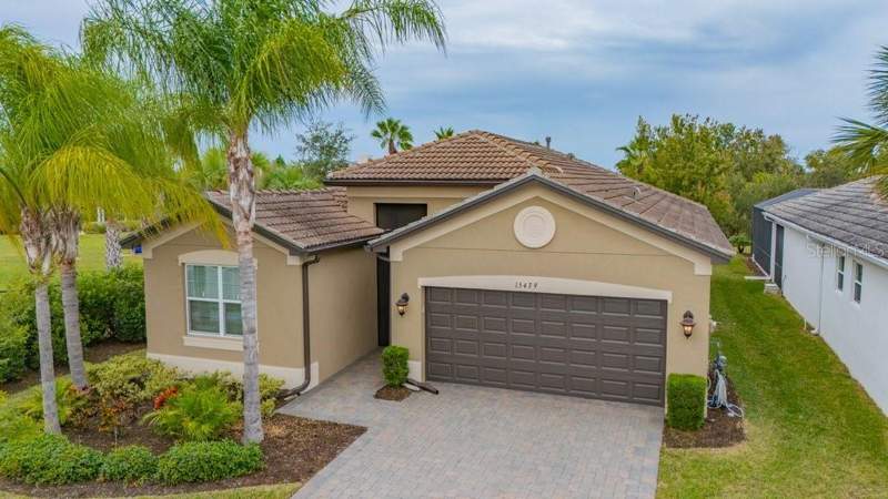 2 bedroom Single Family Residence at 15479 Santa Pola Drive, Valencia Del Sol Ph 1, Wimauma — photo 3